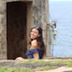 Meet your Posher, Sabina